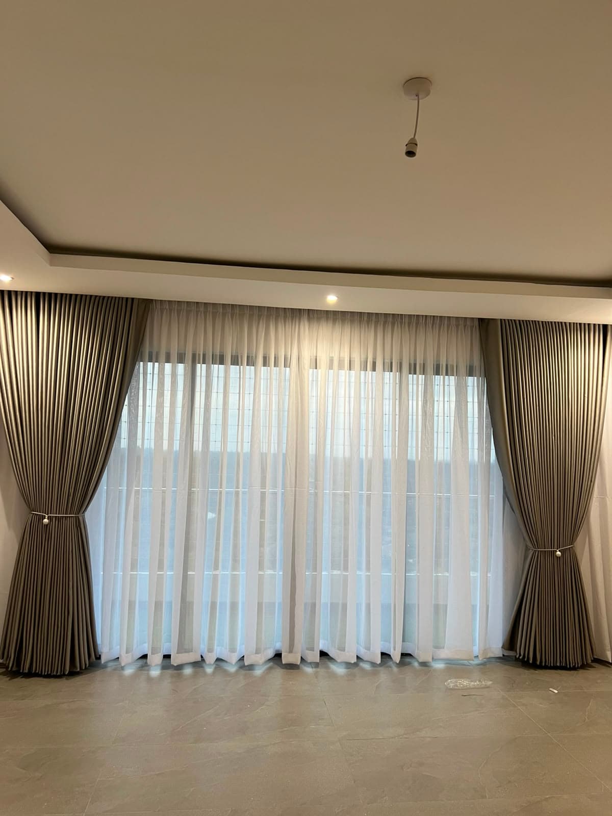 Adan Curtains interior finish